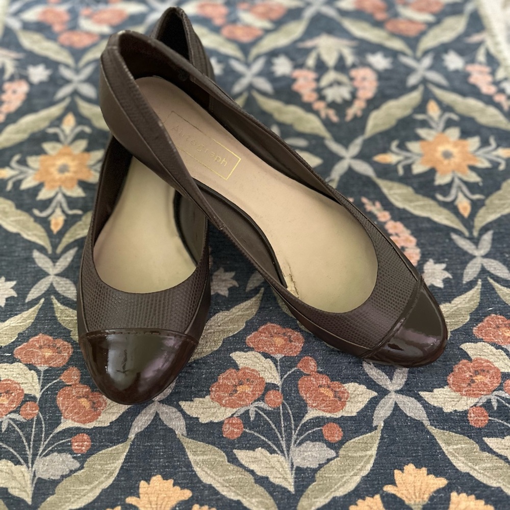 Autograph Womens Brown Patent Toe Wedge Flats Size‎ 7.5